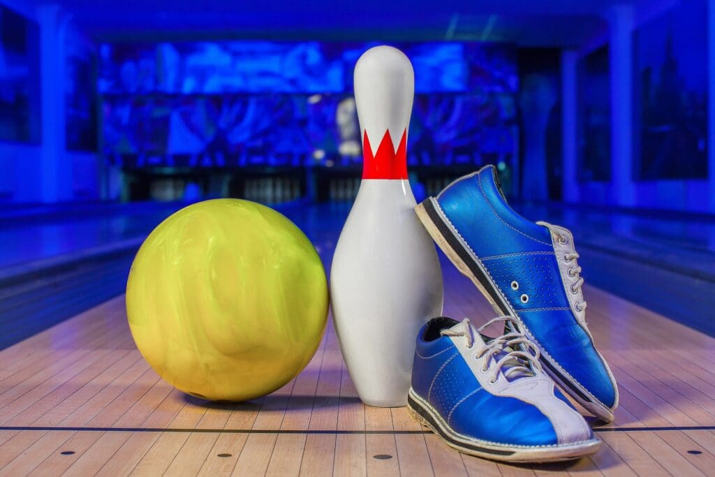 wax: the traditional coating for bowling alleys