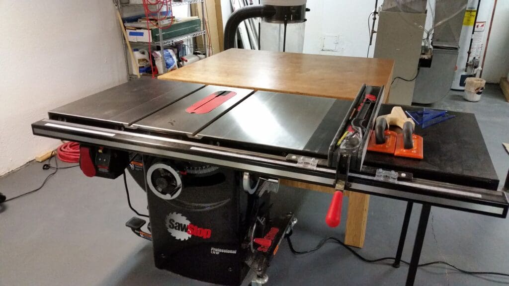 paste wax for protecting metal surfaces from corrosion